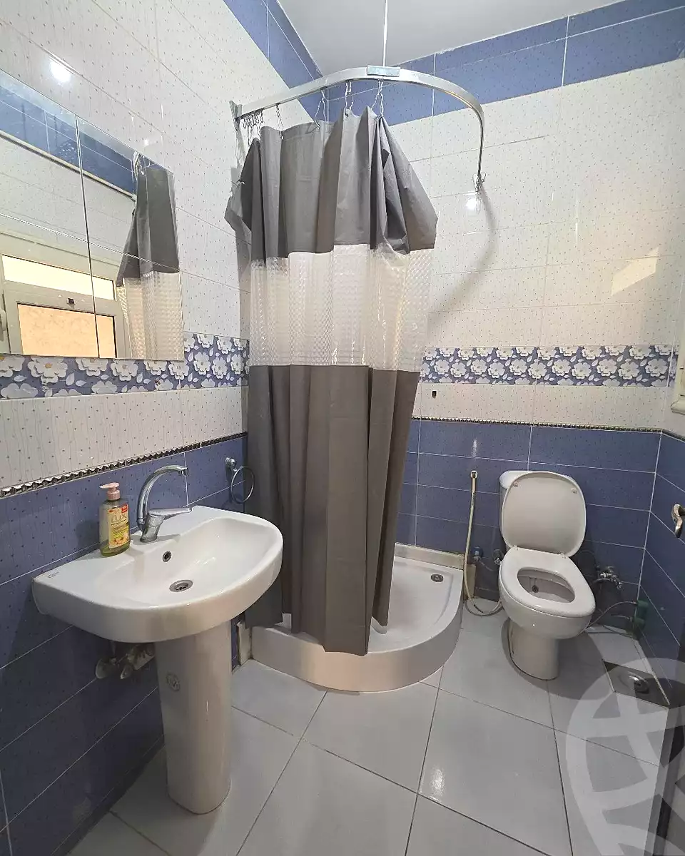 https://aqarmap.com.eg/ar/listing/7014958-for-rent-cairo-new-cairo-el-banafsg-el-banafsag-10-d-ahmed-okasha-st