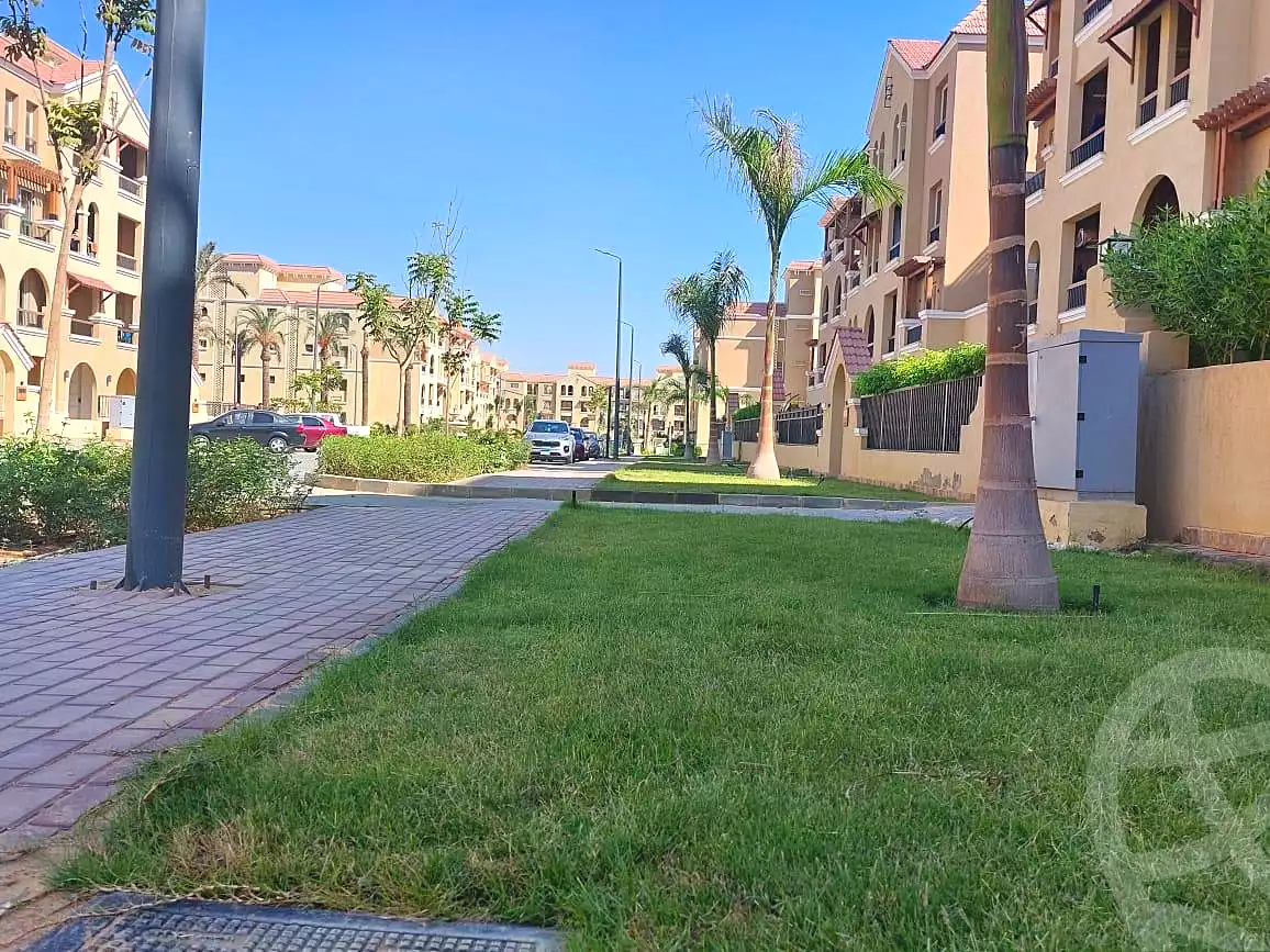 https://aqarmap.com.eg/ar/listing/7014943-for-sale-cairo-el-shorouk-compounds-park-side-compound-tld