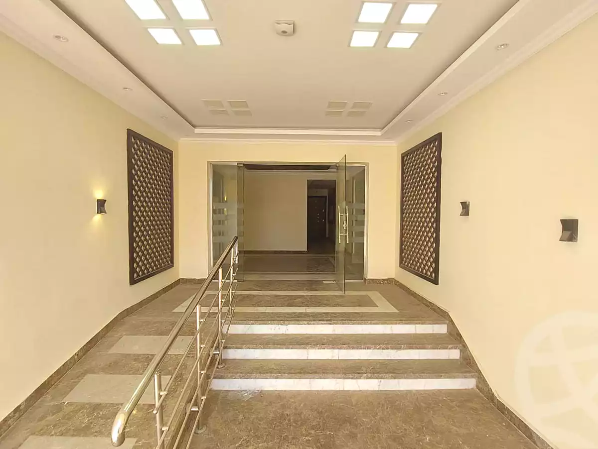 https://aqarmap.com.eg/ar/listing/7014943-for-sale-cairo-el-shorouk-compounds-park-side-compound-tld