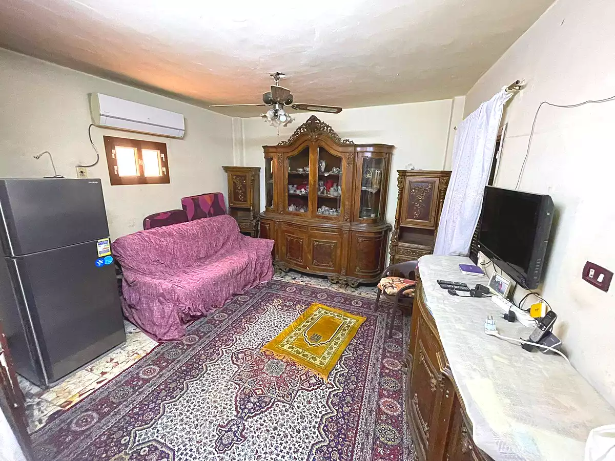 https://aqarmap.com.eg/en/listing/7015031-for-sale-cairo-shoubra-jzyr-bdrn