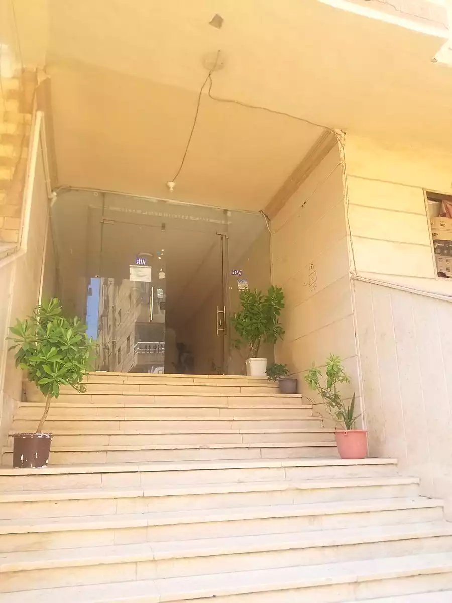 https://aqarmap.com.eg/ar/listing/7013053-for-sale-cairo-el-haram-shareaa-el-haram