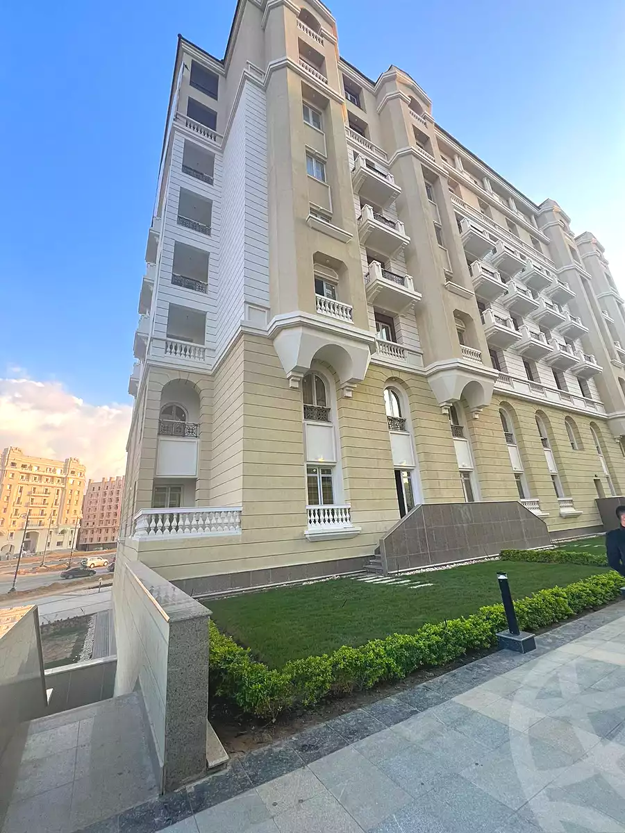 https://aqarmap.com.eg/ar/listing/7015223-for-sale-cairo-new-administrative-capital-r5-garden-city-compound-city-edge