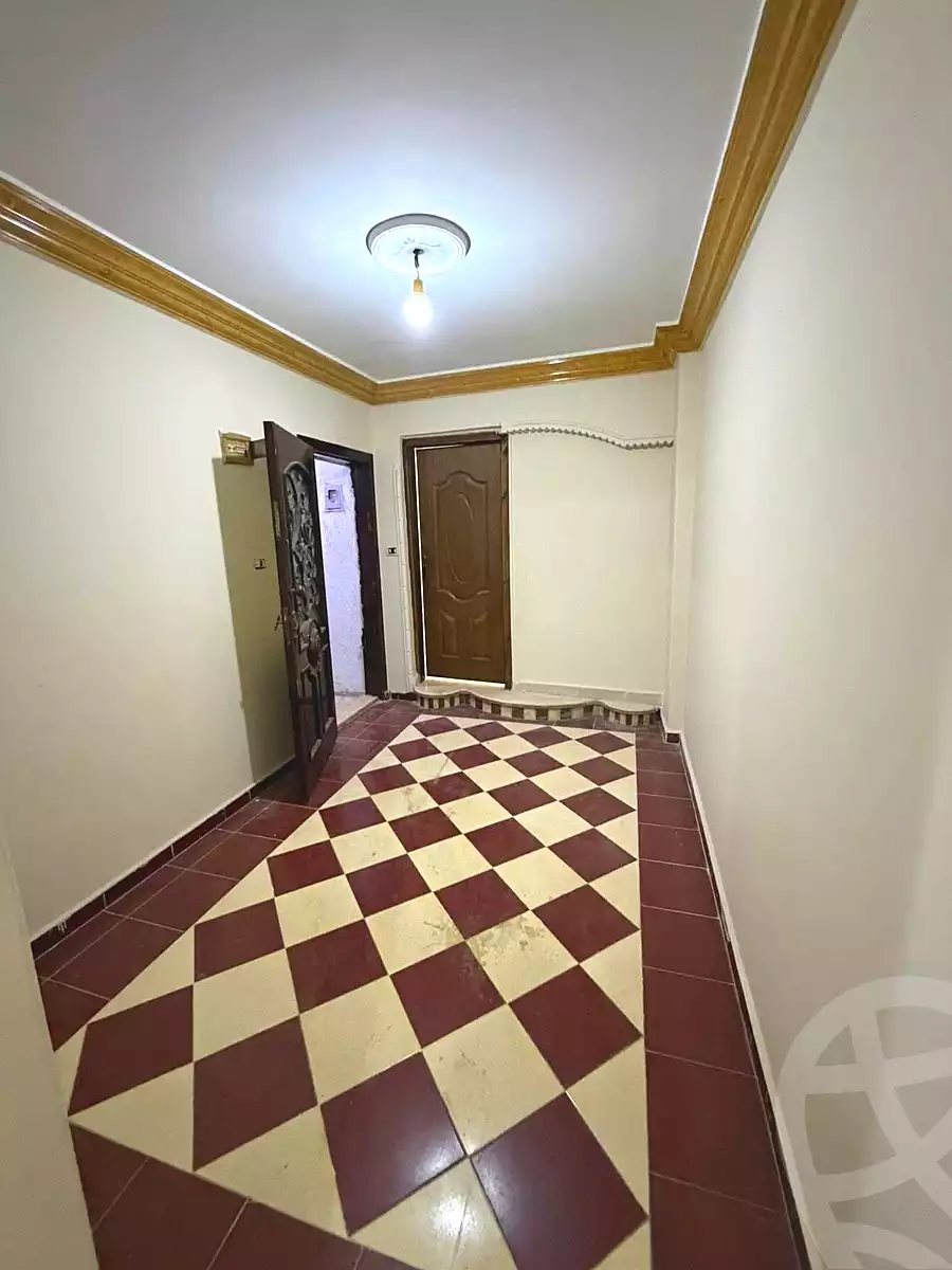 https://aqarmap.com.eg/en/listing/7015299-for-sale-alexandria-lsywf-el-falki
