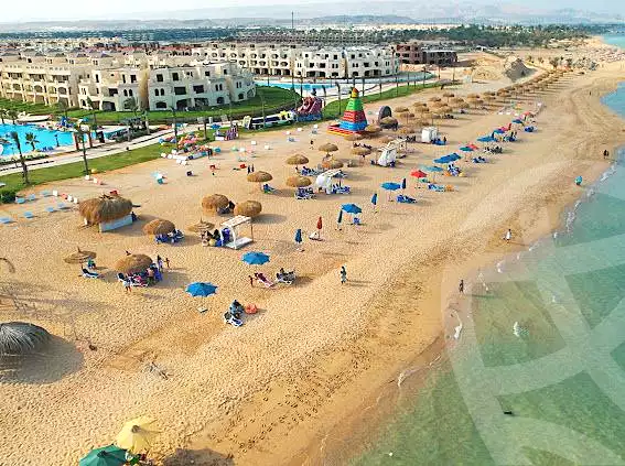 https://aqarmap.com.eg/en/listing/7015332-for-sale-ain-elsokhna-resorts-lsyryn-blm-bytsh