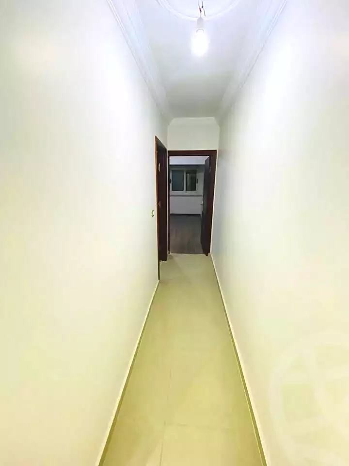 https://aqarmap.com.eg/ar/listing/7015555-for-sale-alexandria-el-mandara-alex-el-mandara-bahri-sidi-kamal-st