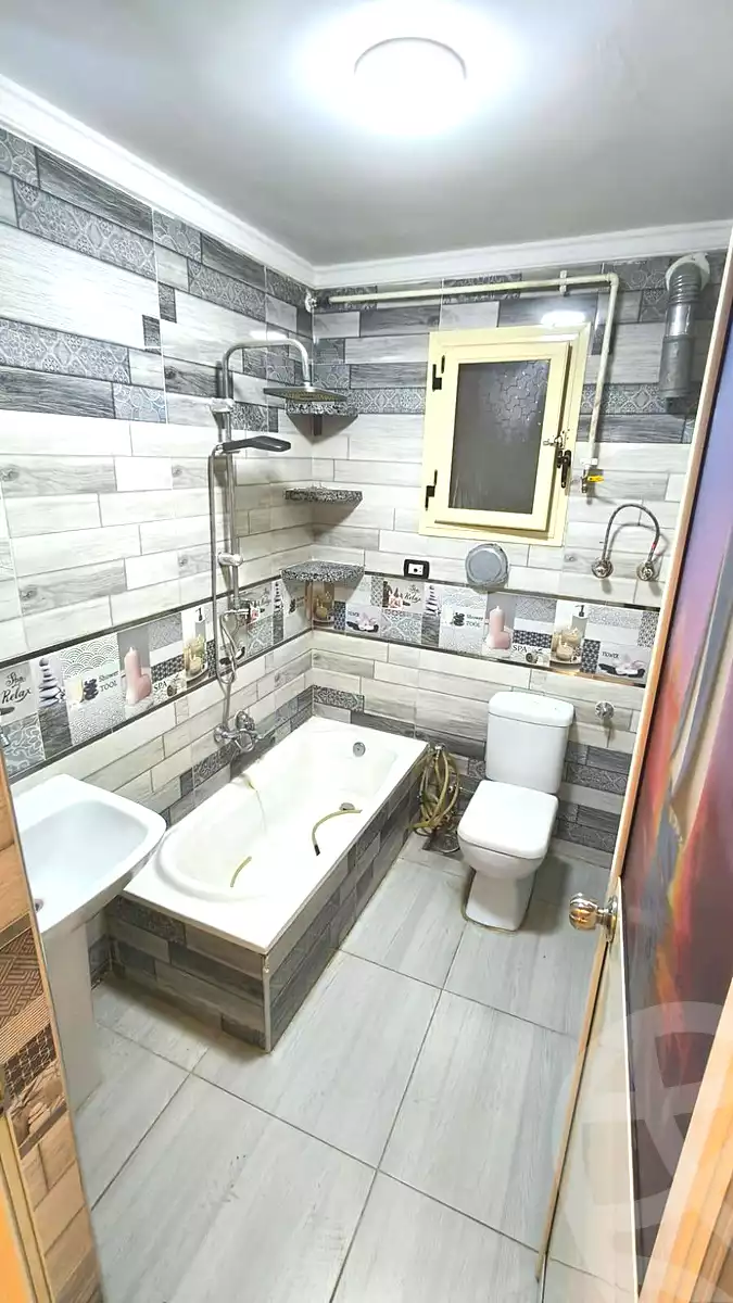 https://aqarmap.com.eg/ar/listing/7015902-for-sale-alexandria-lsywf-el-falki