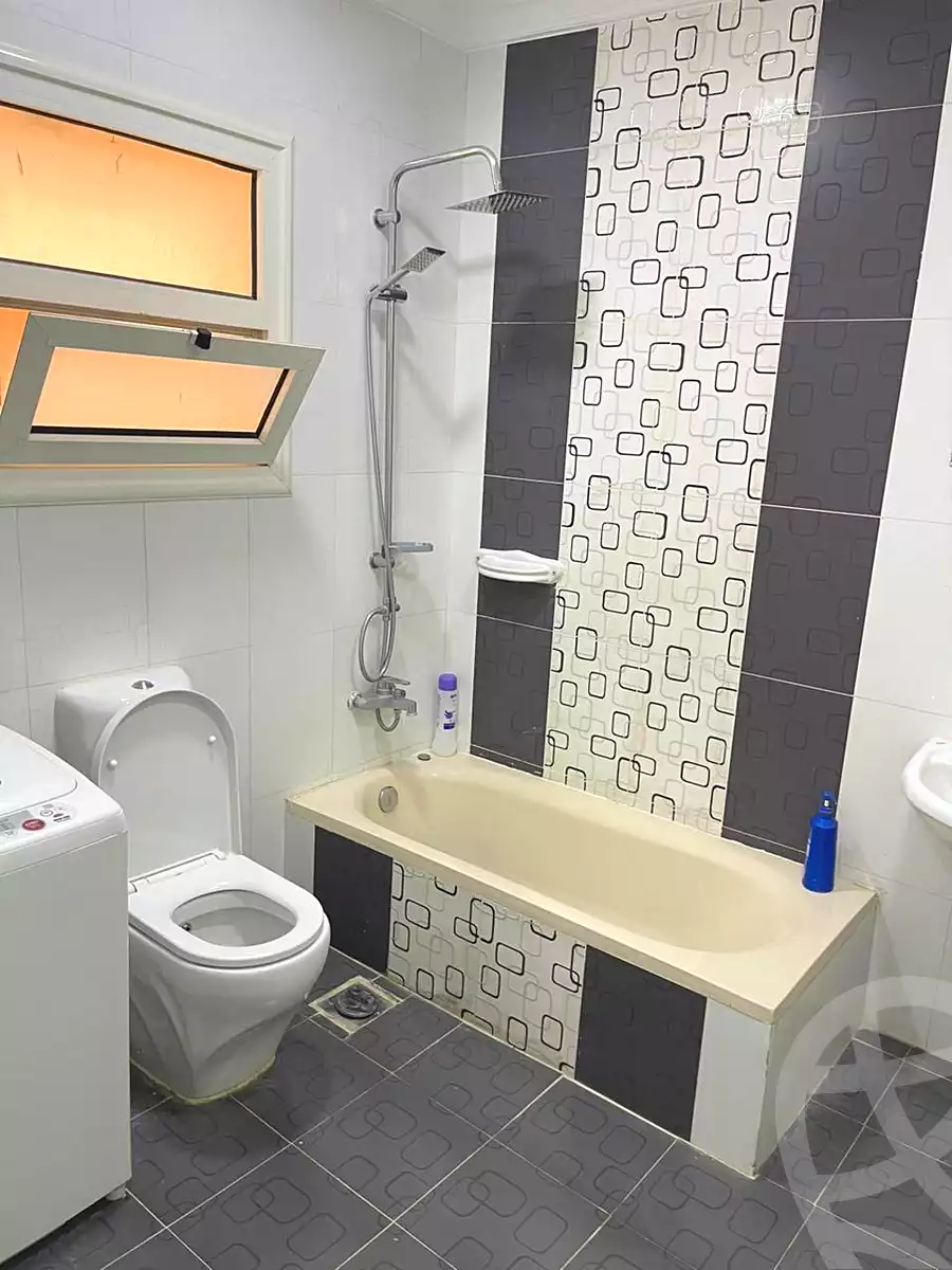 https://aqarmap.com.eg/ar/listing/7016099-for-rent-cairo-new-cairo-madinaty-eleventh-zone-buildings-madinaty-b-11