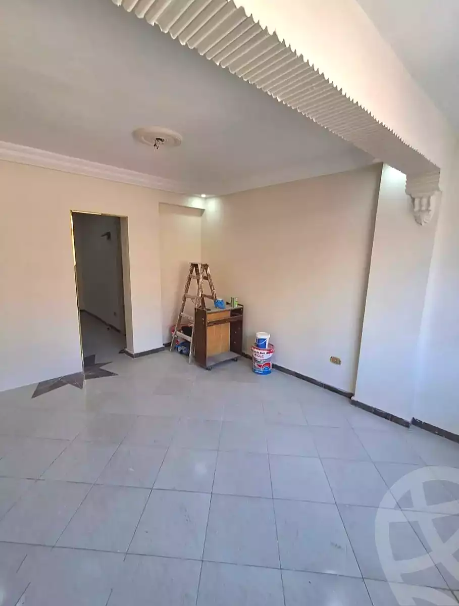 https://aqarmap.com.eg/en/listing/7016108-for-sale-alexandria-lsywf-el-falki