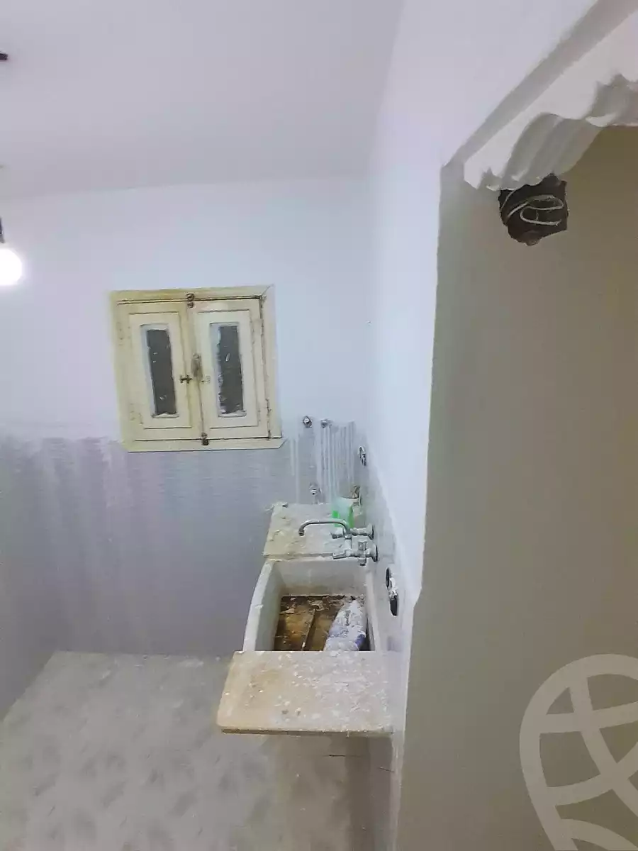 https://aqarmap.com.eg/ar/listing/7016211-for-sale-alexandria-al-agamy-el-hanouvel