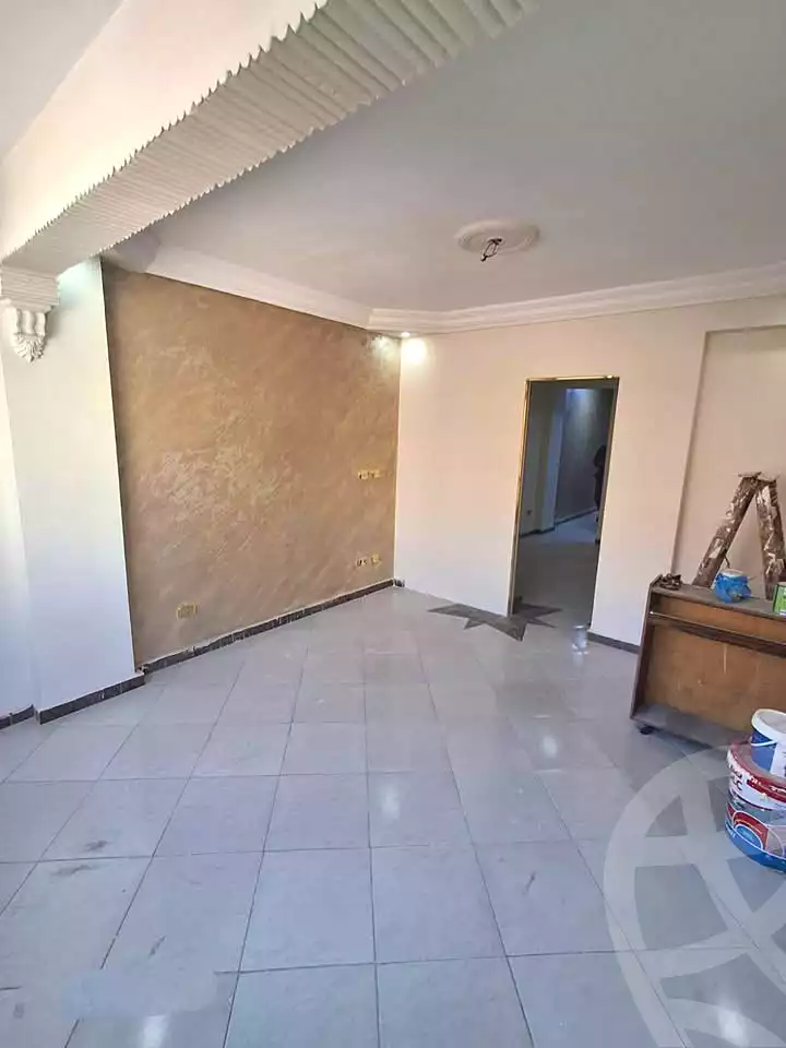 https://aqarmap.com.eg/en/listing/7016201-for-sale-alexandria-lsywf-el-falki