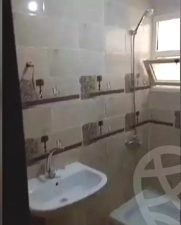 https://aqarmap.com.eg/en/listing/7016227-for-rent-alexandria-lsywf-lsywf-bhry-abd-el-salam-aref-st