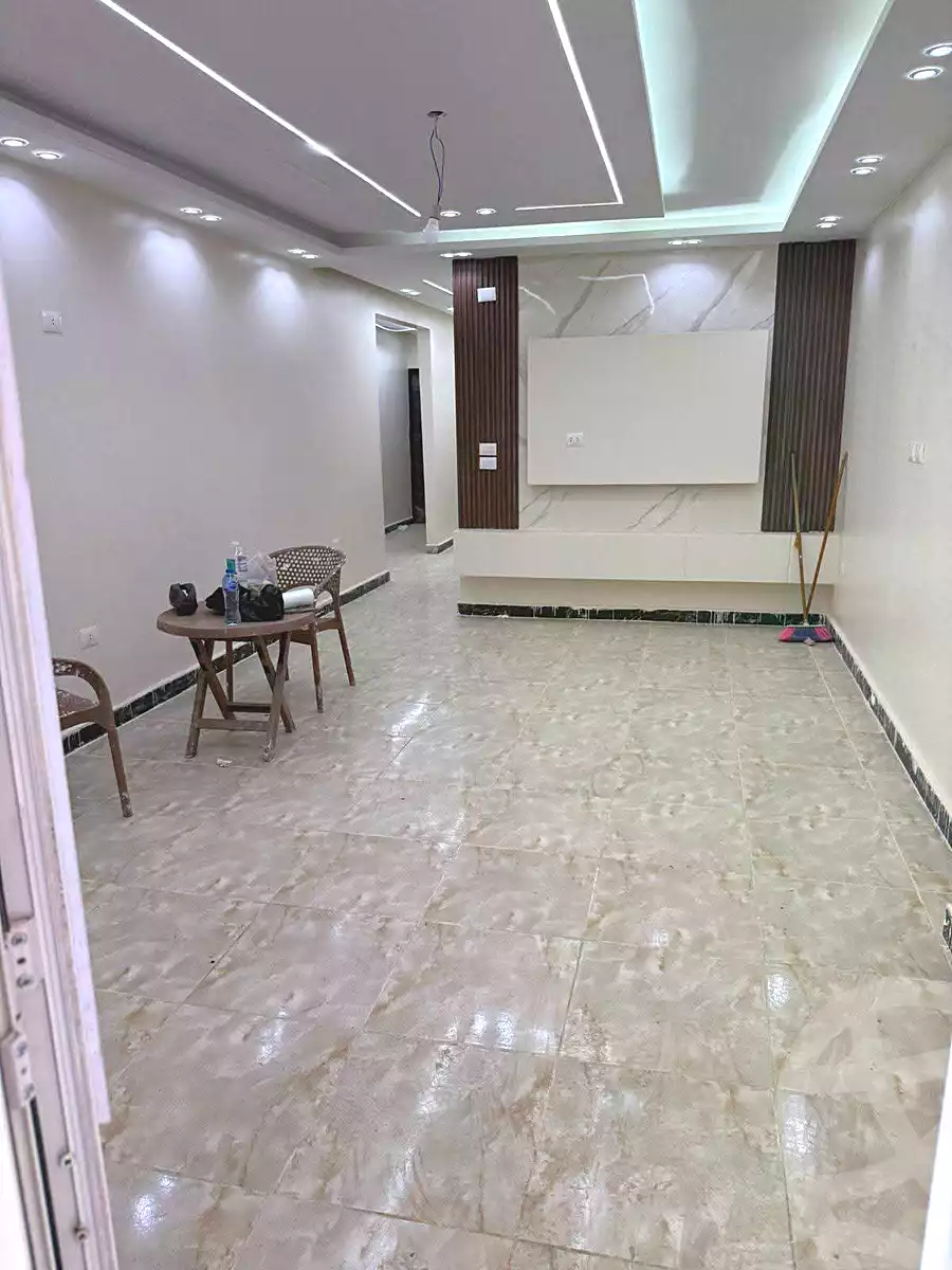 https://aqarmap.com.eg/ar/listing/7016250-for-rent-cairo-faisal-el-tawabeq-el-shaheed-ahmed-hamdy-st