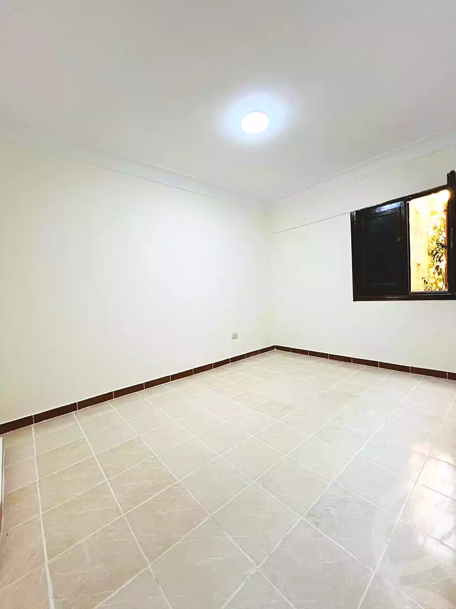 https://aqarmap.com.eg/en/listing/7016373-for-sale-alexandria-al-agamy-shataa-el-nakheel