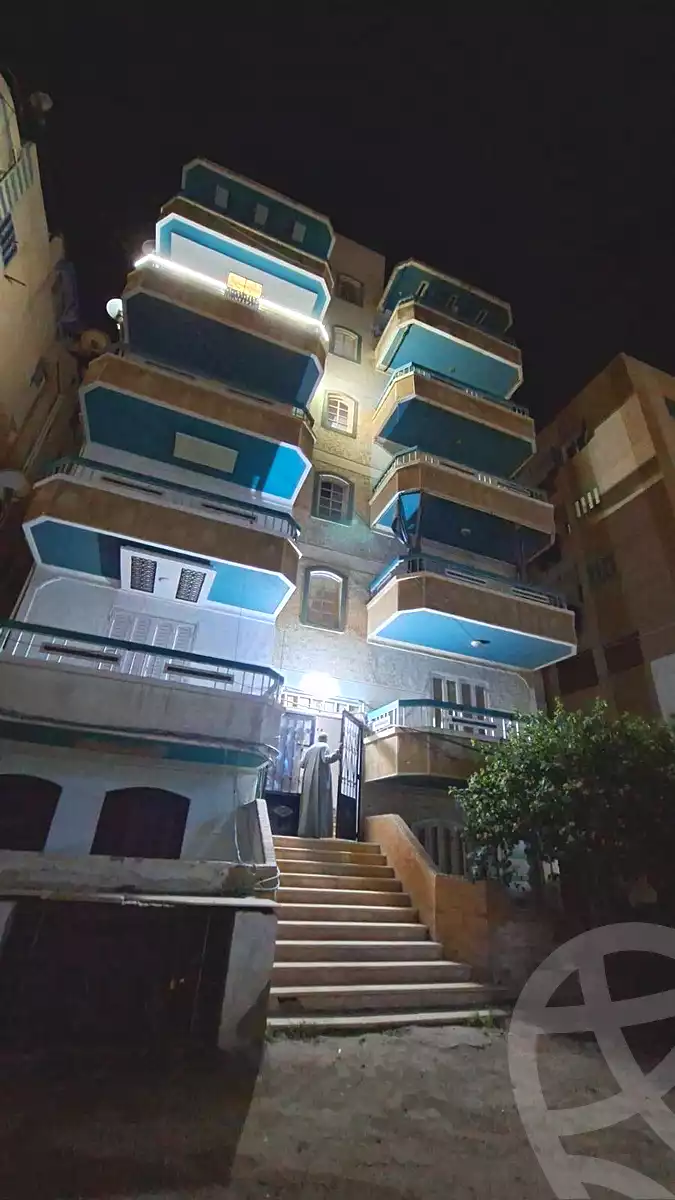 https://aqarmap.com.eg/ar/listing/7016414-for-sale-alexandria-al-agamy-shataa-el-nakheel