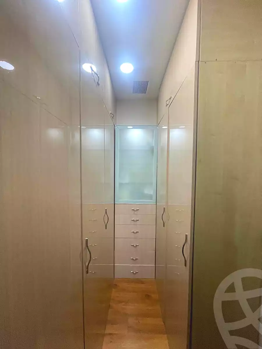 دوبلكس بـ٦ غرف نوم في Mirage Mall، صورة ٣٠ من ٣٨