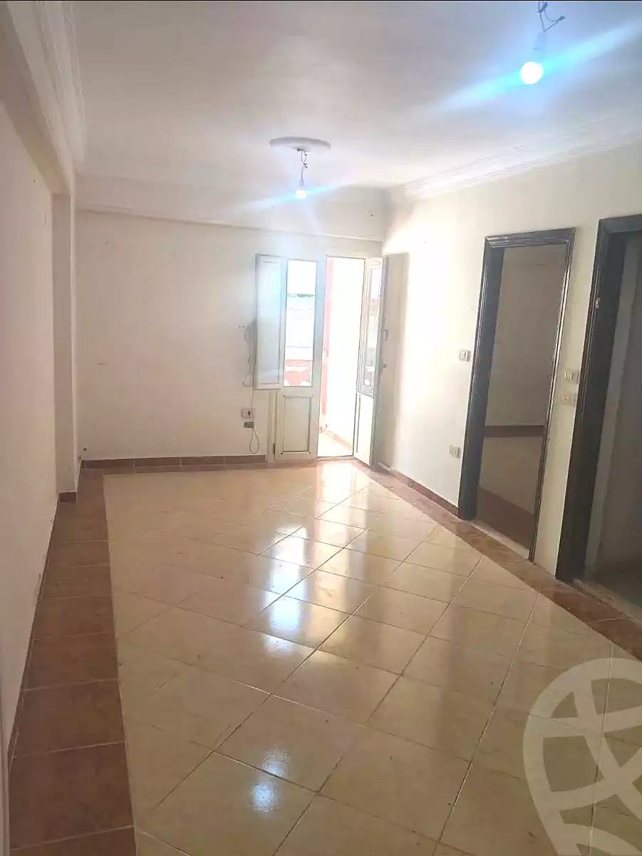 https://aqarmap.com.eg/ar/listing/7016958-for-sale-alexandria-el-asafra-l-sfr-qbly-street-30