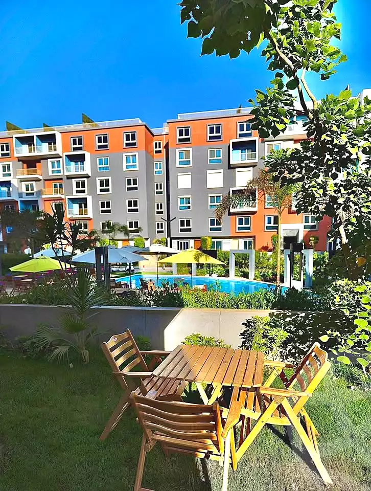 https://aqarmap.com.eg/ar/listing/7017095-for-sale-cairo-new-cairo-compounds-mwrd-fq-llttwyr