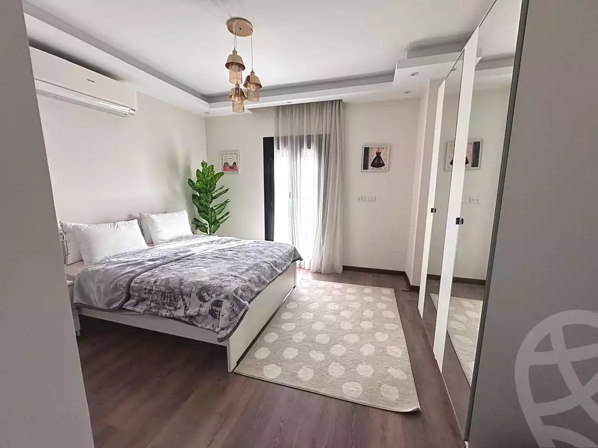 https://aqarmap.com.eg/ar/listing/7017284-for-rent-cairo-new-cairo-compounds-villette-kmbwnd-sky-kwndwz-swdyk-villette