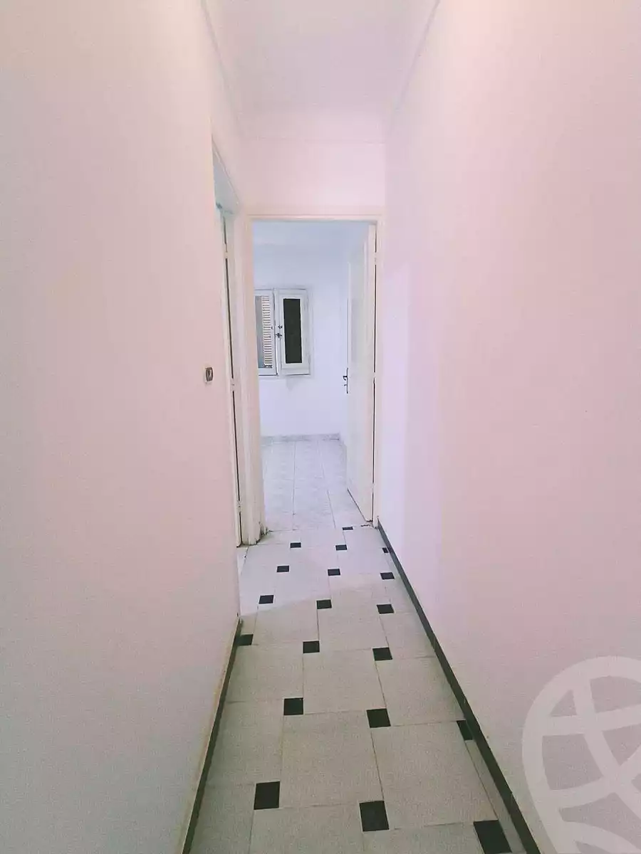 https://aqarmap.com.eg/ar/listing/7017553-for-sale-alexandria-al-agamy-shataa-el-nakheel