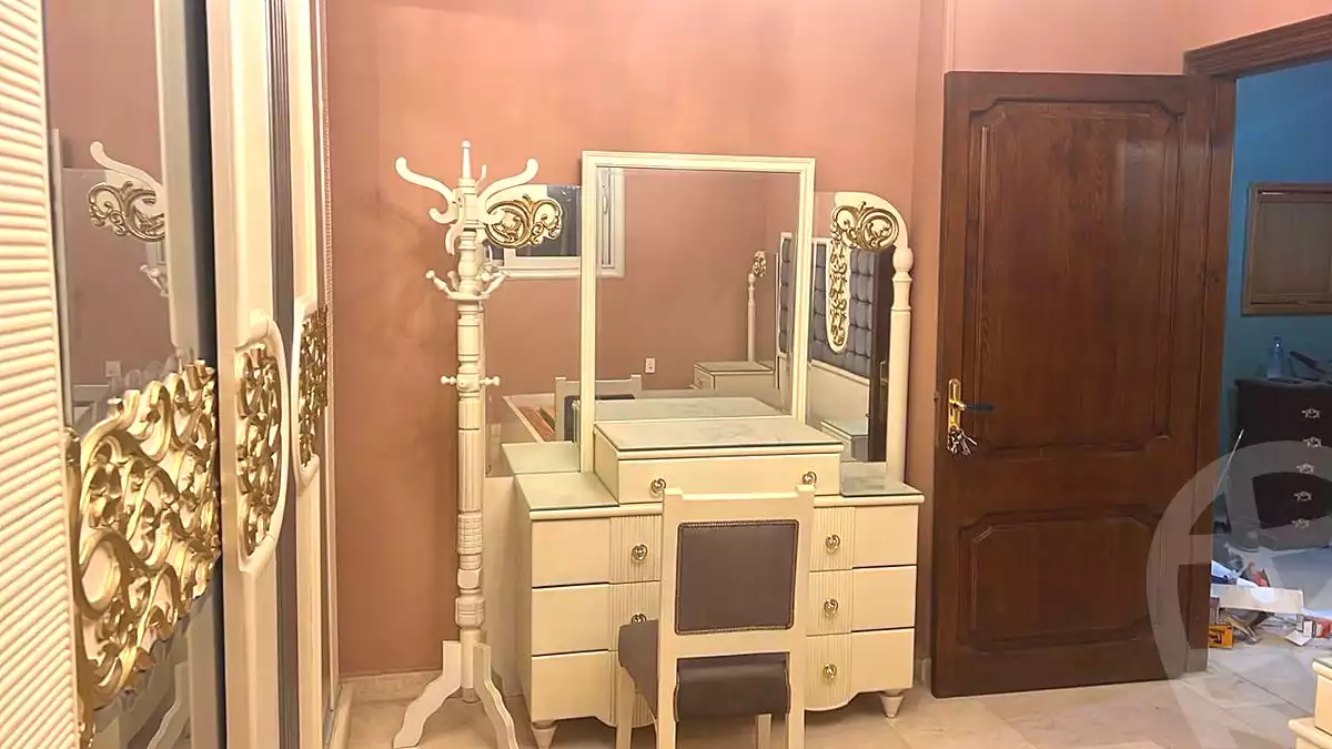 https://aqarmap.com.eg/ar/listing/7017598-for-sale-cairo-6th-of-october-ganob-el-ahyaaa-hay-el-narges