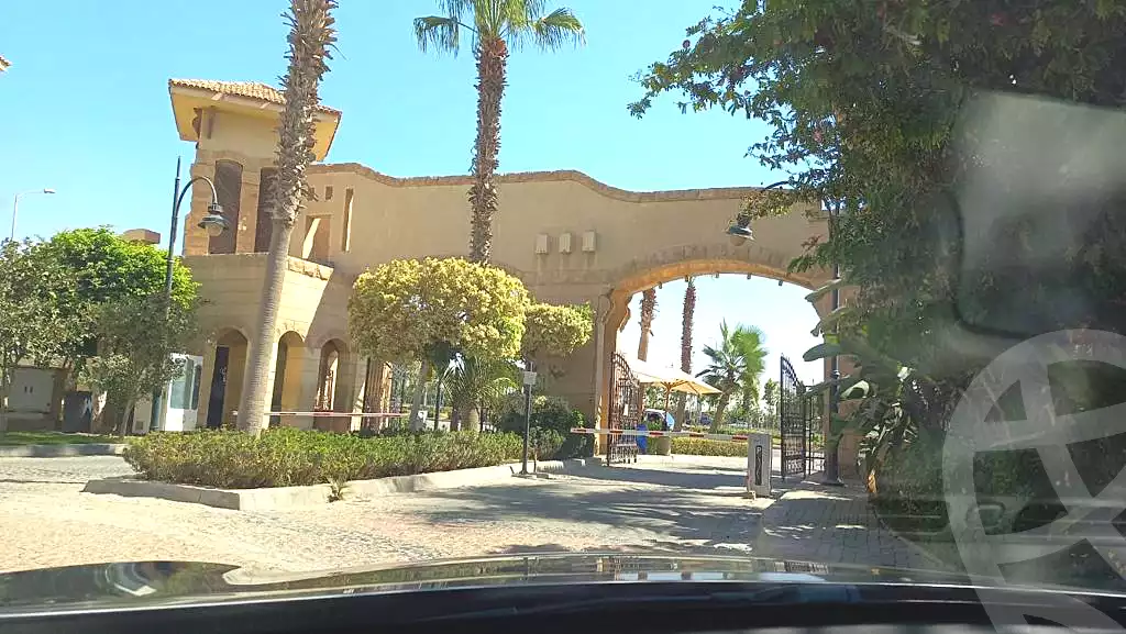 https://aqarmap.com.eg/ar/listing/7017736-for-sale-cairo-6th-of-october-compounds-dara-gardens-compound-al-ahly-sbbour