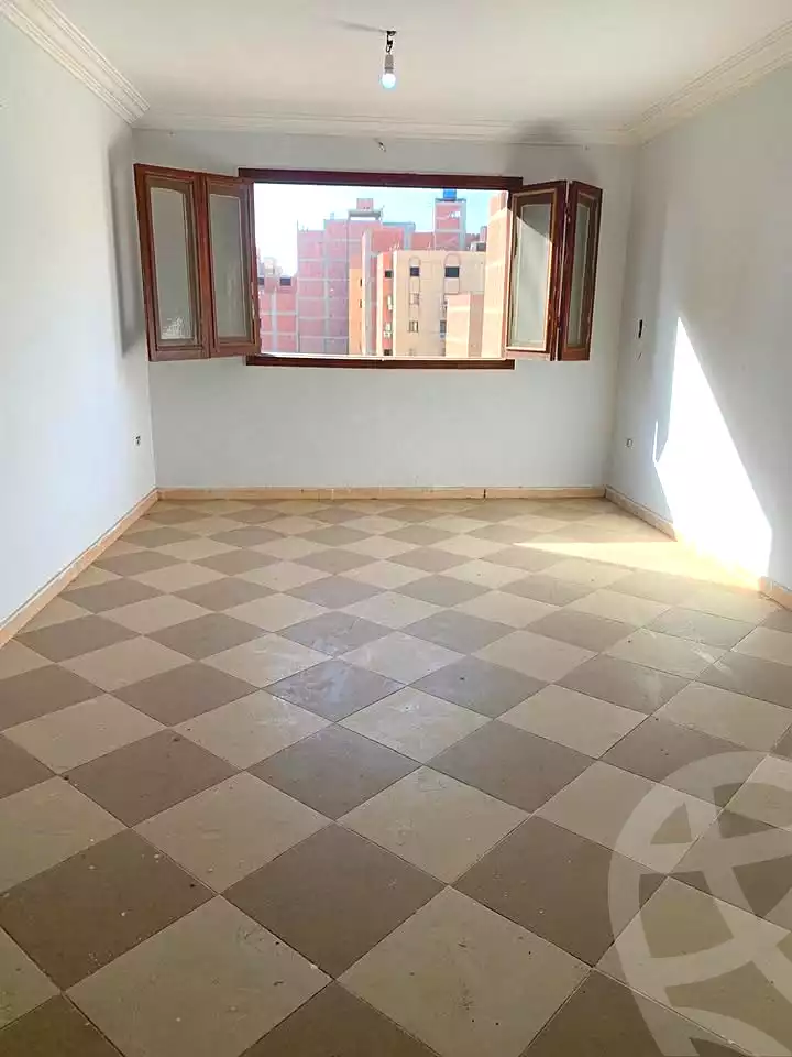 https://aqarmap.com.eg/ar/listing/7017899-for-rent-cairo-faisal-el-tawabeq-el-shaheed-ahmed-hamdy-st