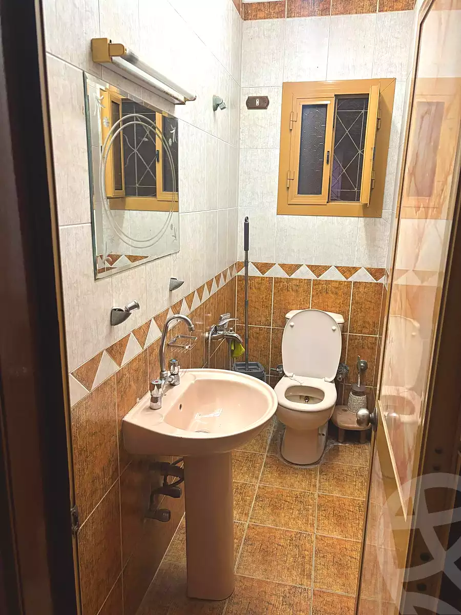 https://aqarmap.com.eg/ar/listing/7018172-for-sale-cairo-helwan-helwan-el-sharkeya-abd-el-rahman-pasha-st