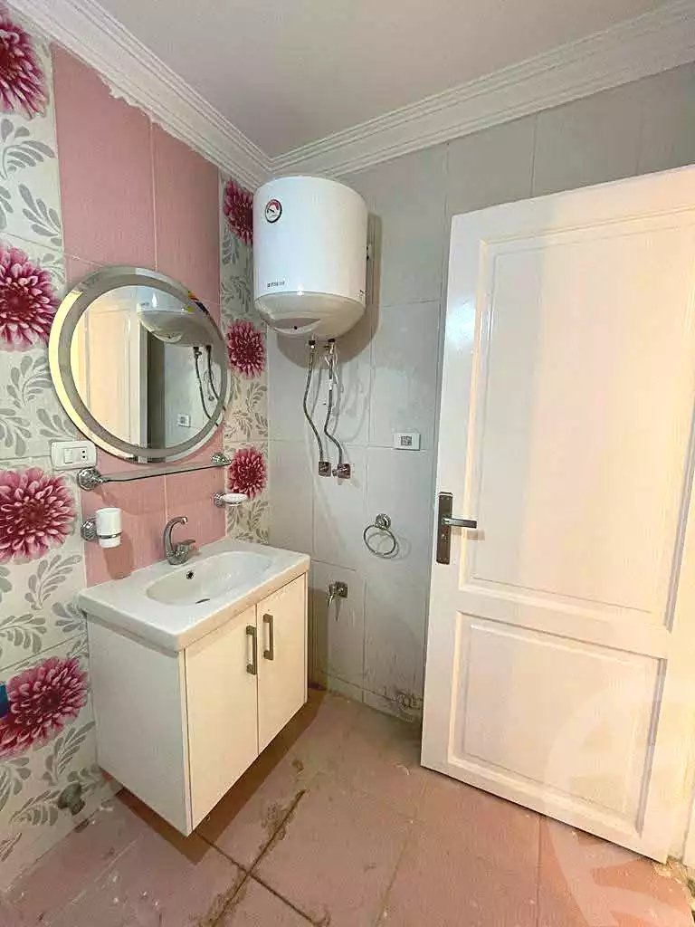 https://aqarmap.com.eg/ar/listing/7018170-for-sale-cairo-helwan-helwan-el-sharkeya-gaafar-st