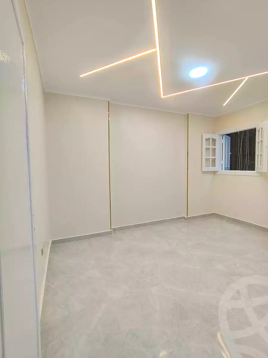 https://aqarmap.com.eg/en/listing/7018251-for-sale-alexandria-sydy-bshr-sydy-bshr-bhry-street-15