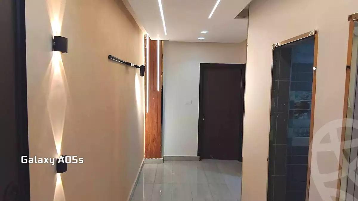 https://aqarmap.com.eg/ar/listing/7019243-for-sale-cairo-6th-of-october-hadaeq-october-compounds-el-medina
