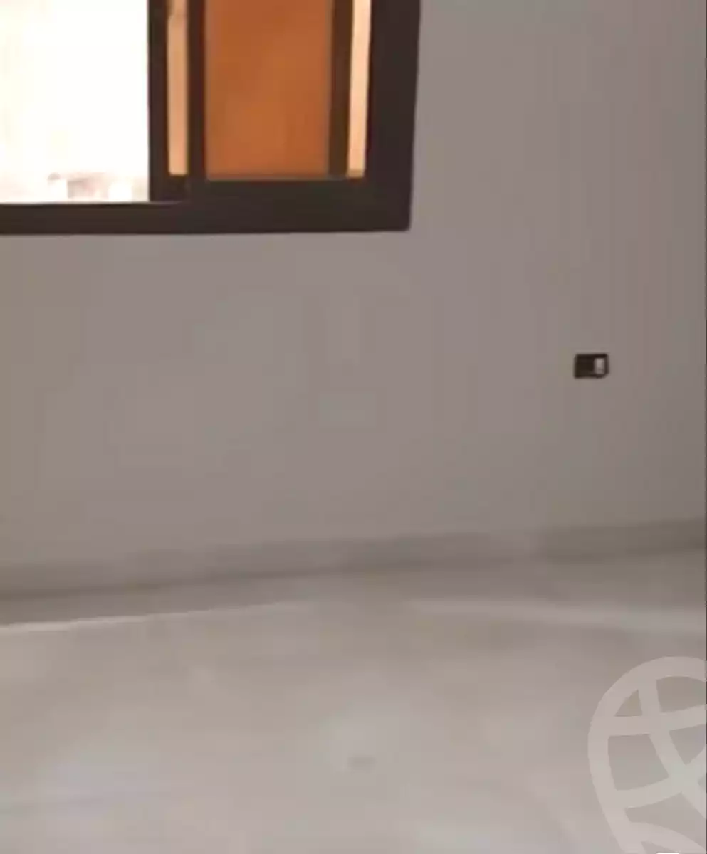 https://aqarmap.com.eg/ar/listing/7019378-for-sale-cairo-ain-shams-ain-shams-el-sharkia-eshak-st