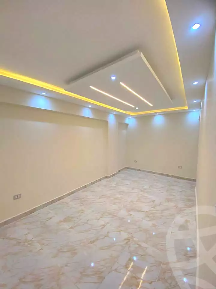 https://aqarmap.com.eg/en/listing/7019387-for-sale-alexandria-lsywf-el-falki