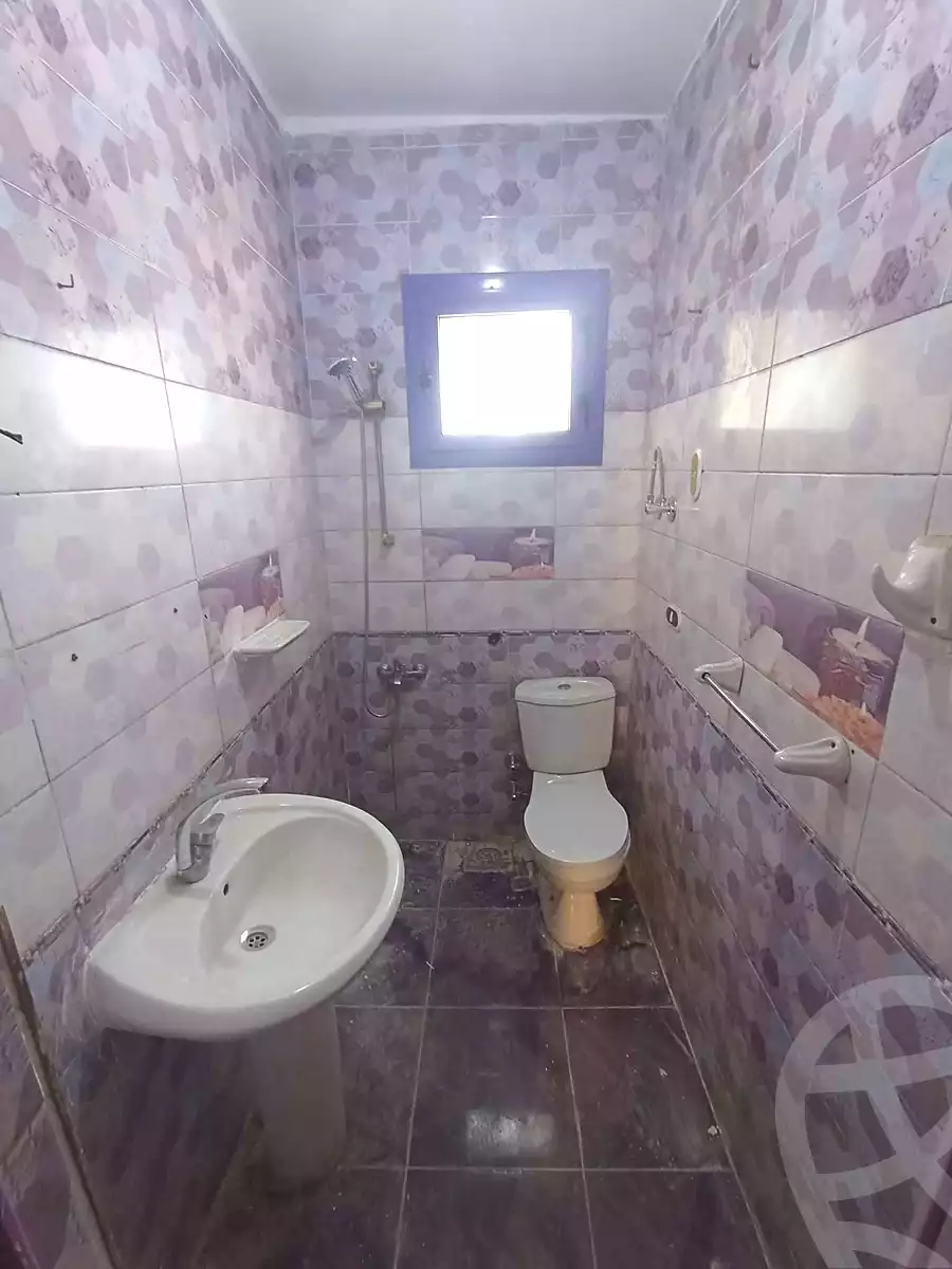 https://aqarmap.com.eg/en/listing/7020113-for-sale-alexandria-lsywf-el-falki