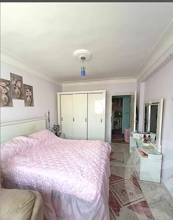 https://aqarmap.com.eg/ar/listing/7020155-for-sale-alexandria-fyktwry-el-galaa-st