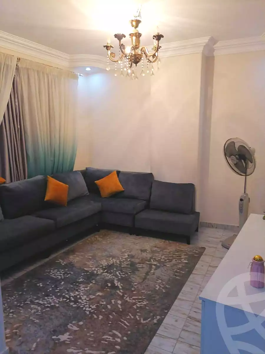 https://aqarmap.com.eg/en/listing/7020219-for-sale-cairo-ain-shams-6-october-st