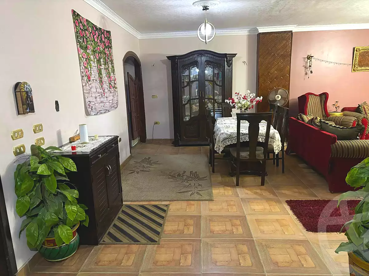 https://aqarmap.com.eg/ar/listing/7020403-for-sale-cairo-helwan-mnshy-yn-hlwn-rael-st