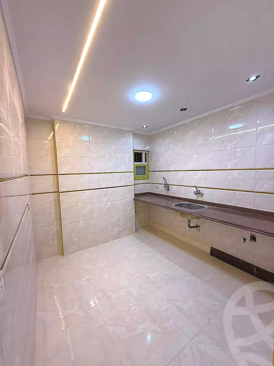 https://aqarmap.com.eg/en/listing/7020436-for-sale-alexandria-sydy-bshr-sydy-bshr-bhry-street-15