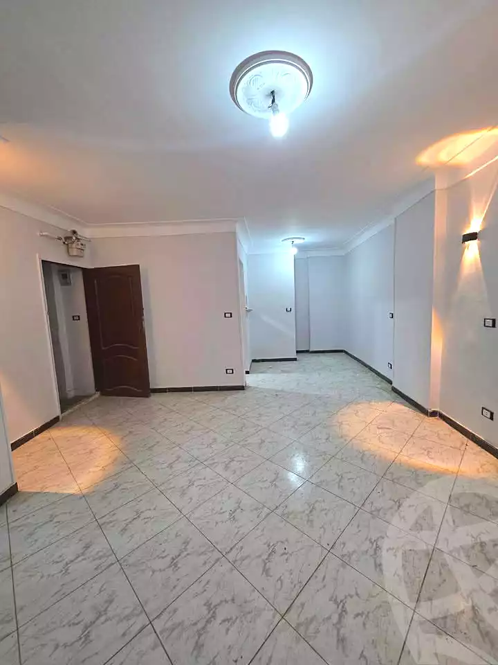 https://aqarmap.com.eg/ar/listing/7020477-for-sale-alexandria-sydy-bshr-sydy-bshr-bhry