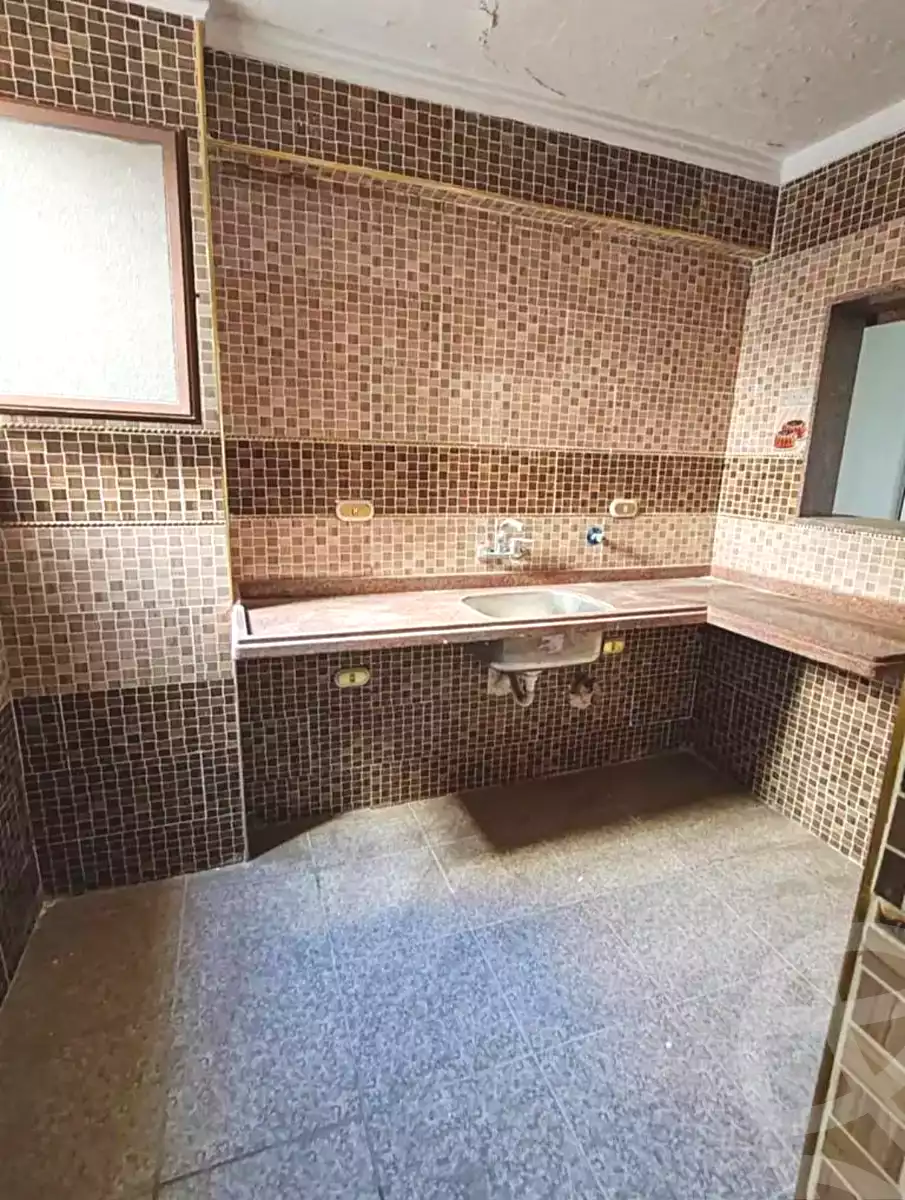 https://aqarmap.com.eg/ar/listing/7020552-for-sale-alexandria-lsywf-shamaa