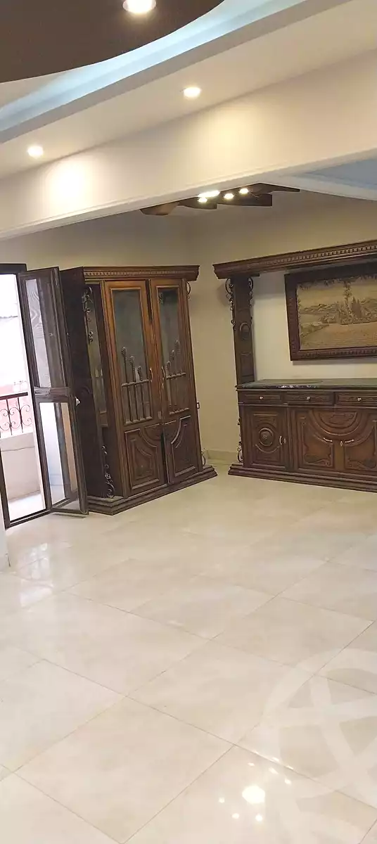 https://aqarmap.com.eg/en/listing/7020661-for-sale-cairo-ain-shams-ahmed-esmat-st