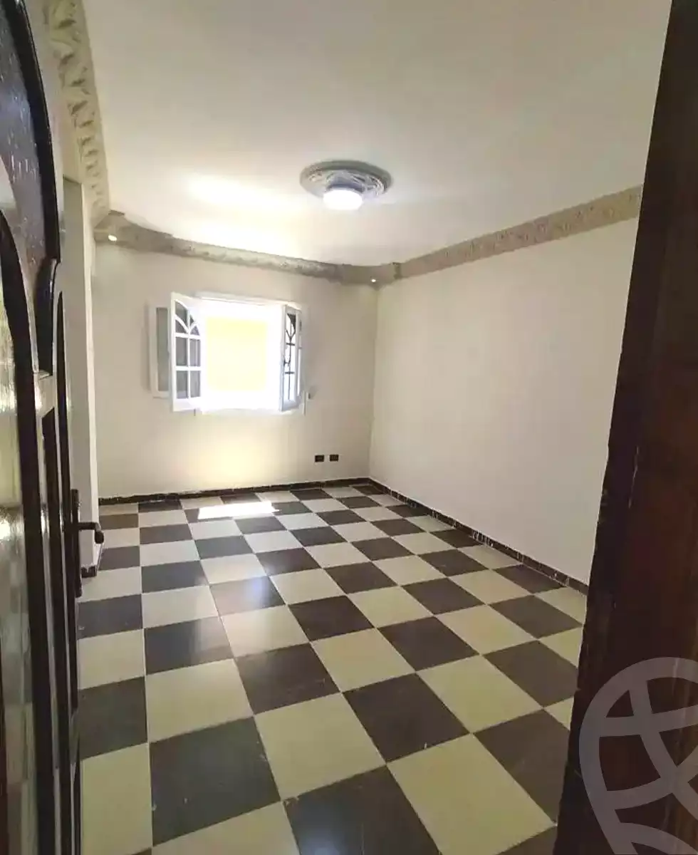 https://aqarmap.com.eg/ar/listing/7020777-for-sale-alexandria-al-agamy-bw-ywsf