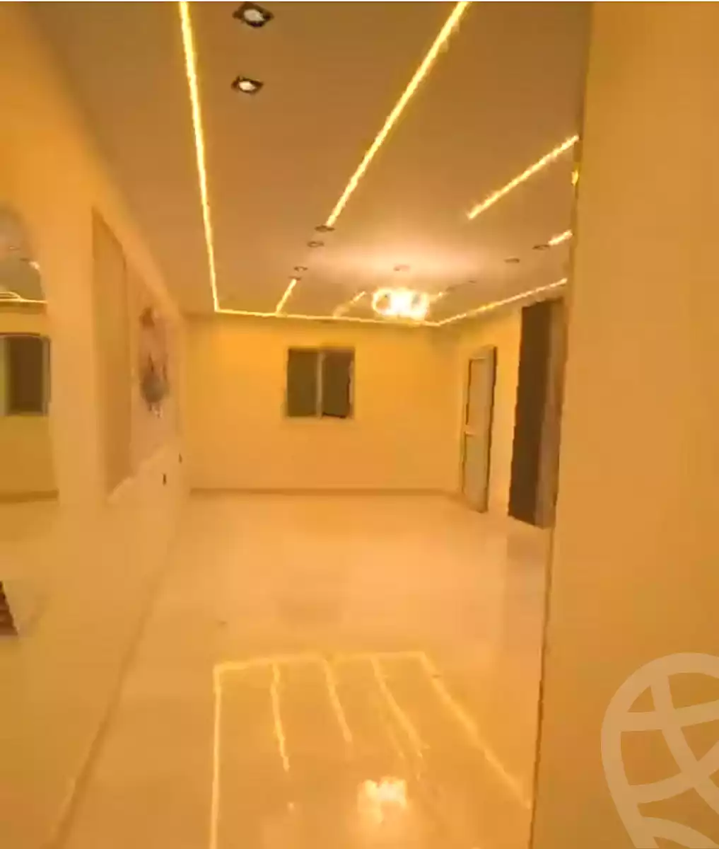 https://aqarmap.com.eg/en/listing/7020830-for-sale-cairo-elnozha-Streettt-27