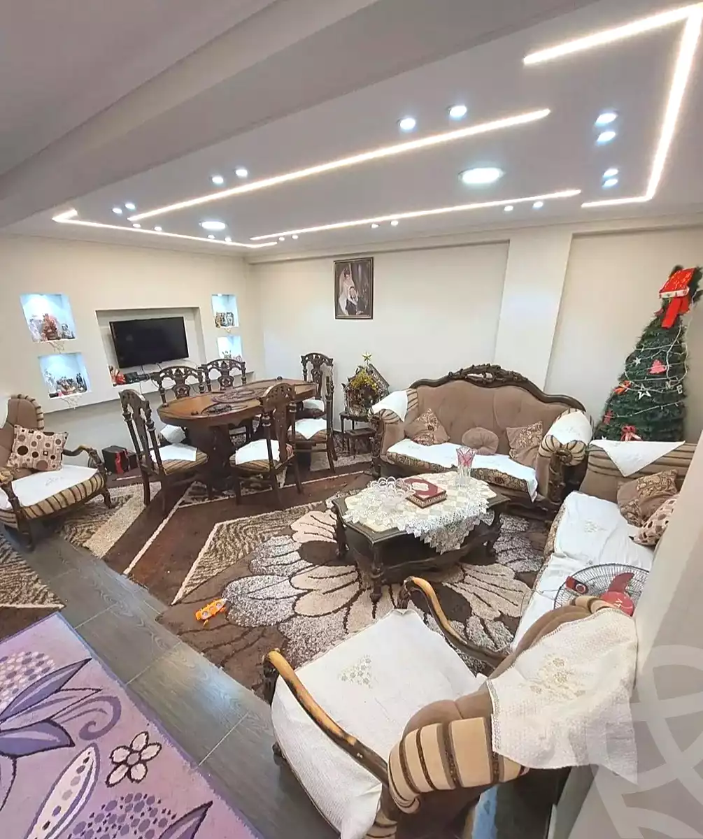 https://aqarmap.com.eg/ar/listing/7020997-for-sale-alexandria-sydy-bshr-sydy-bshr-bhry-ali-hipa-st