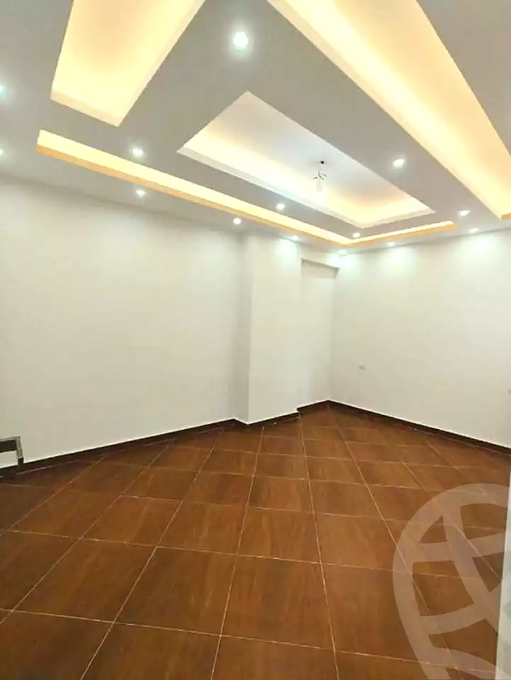 https://aqarmap.com.eg/ar/listing/7021128-for-sale-alexandria-al-agamy-lbytsh-mohamed-el-fardi-st