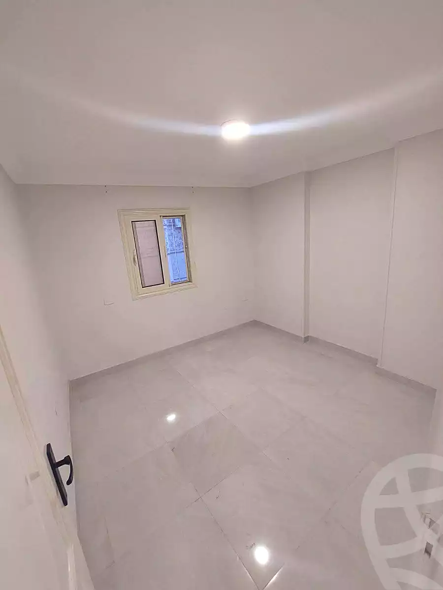 https://aqarmap.com.eg/ar/listing/7021141-for-rent-alexandria-sydy-bshr
