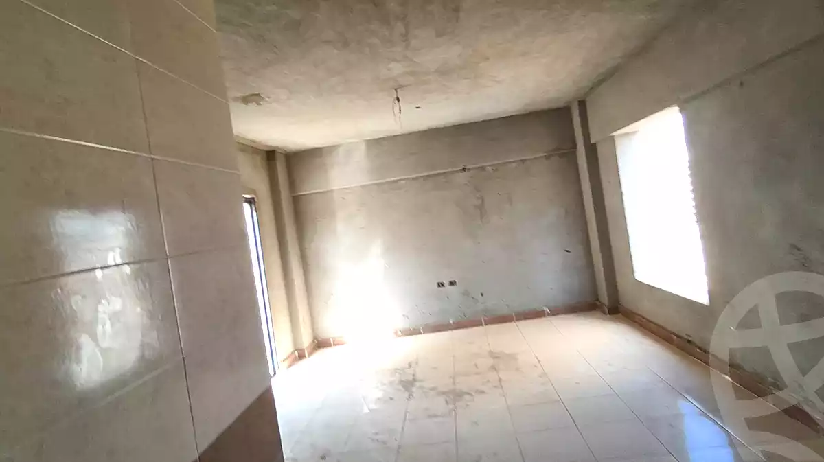 https://aqarmap.com.eg/en/listing/7013366-for-sale-cairo-new-administrative-capital-r7-capital-flowers-compound