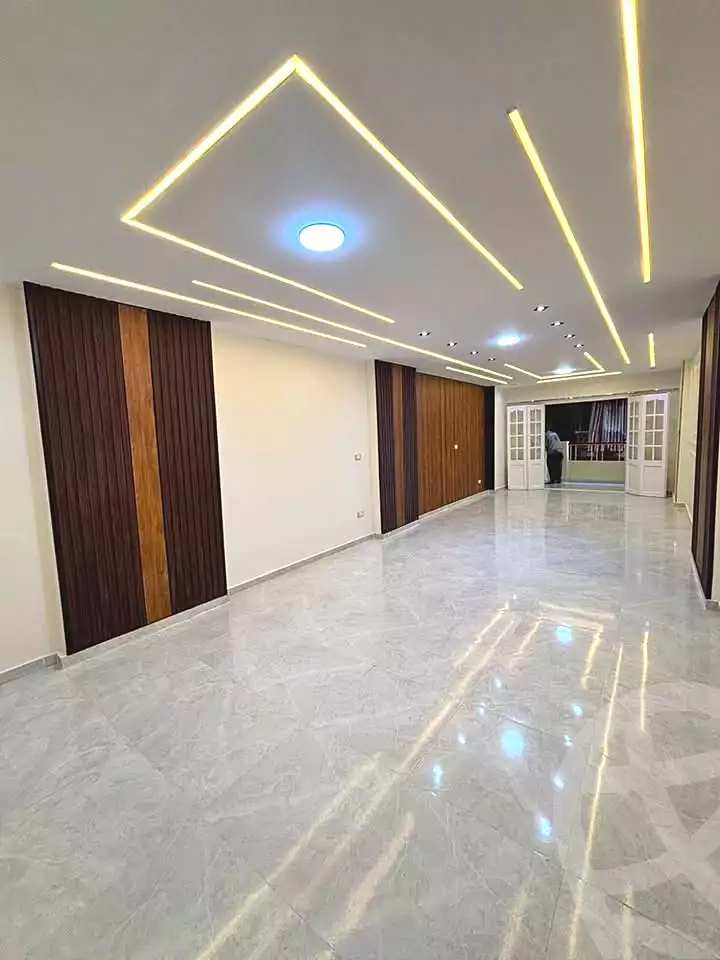 https://aqarmap.com.eg/en/listing/7021323-for-sale-alexandria-sydy-bshr