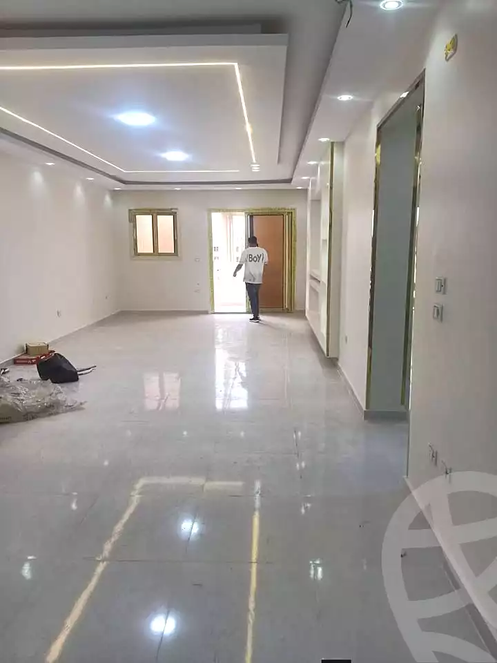 https://aqarmap.com.eg/en/listing/7021351-for-sale-cairo-el-haram-shareaa-khatem-el-morsalen