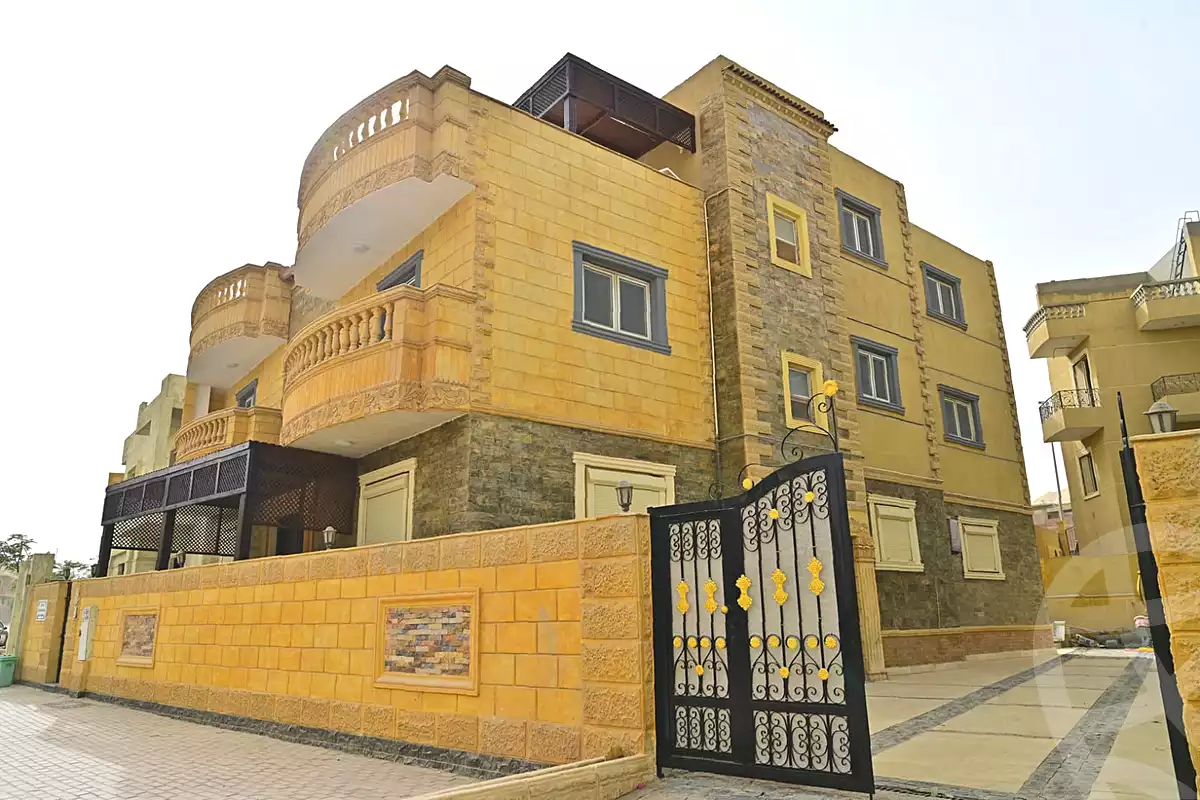 https://aqarmap.com.eg/ar/listing/7021672-for-rent-cairo-6th-of-october-compounds-blm-fyl