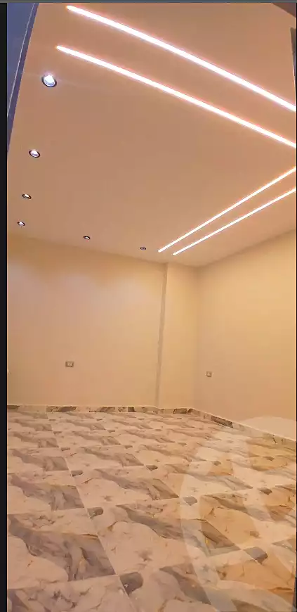 https://aqarmap.com.eg/ar/listing/7021765-for-sale-alexandria-al-agamy-lbytsh-ain-shams-st